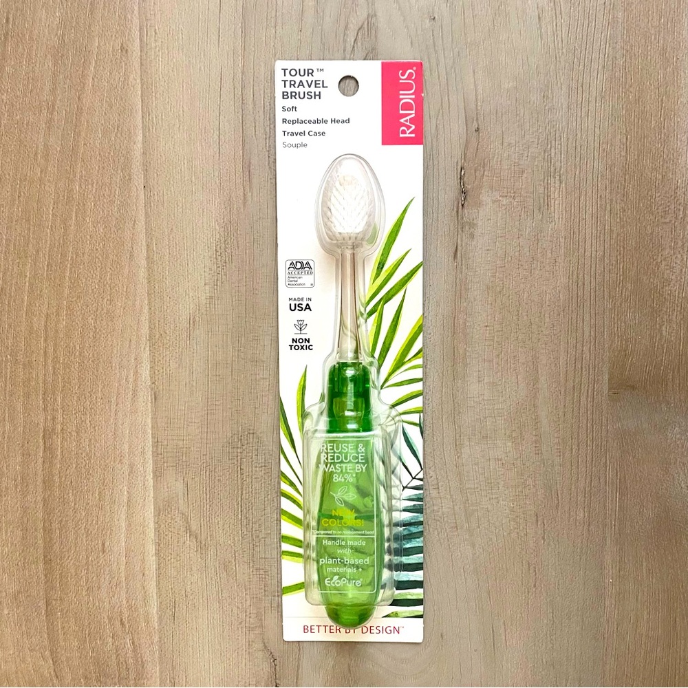 🟢 {3/$15} Radius Tour Travel Brush Toothbrush